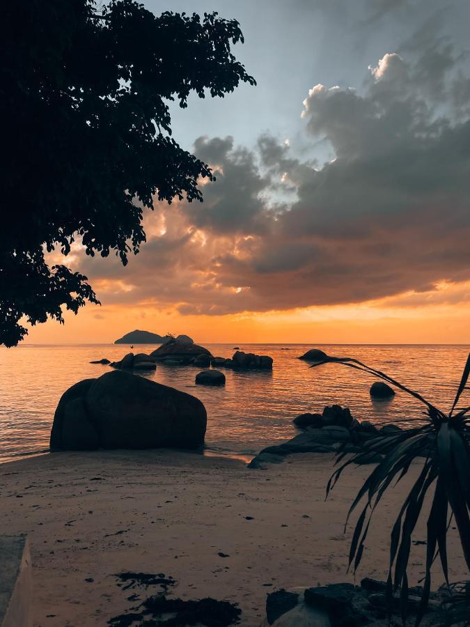 Ocean Vibes Hotel Thong Sala Buitenkant foto