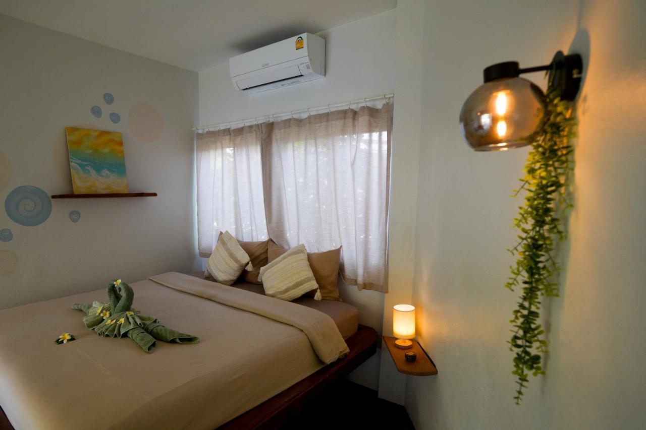 Ocean Vibes Hotel Thong Sala Buitenkant foto
