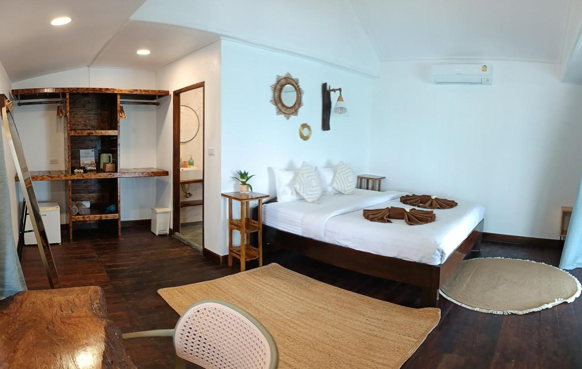 Ocean Vibes Hotel Thong Sala Buitenkant foto